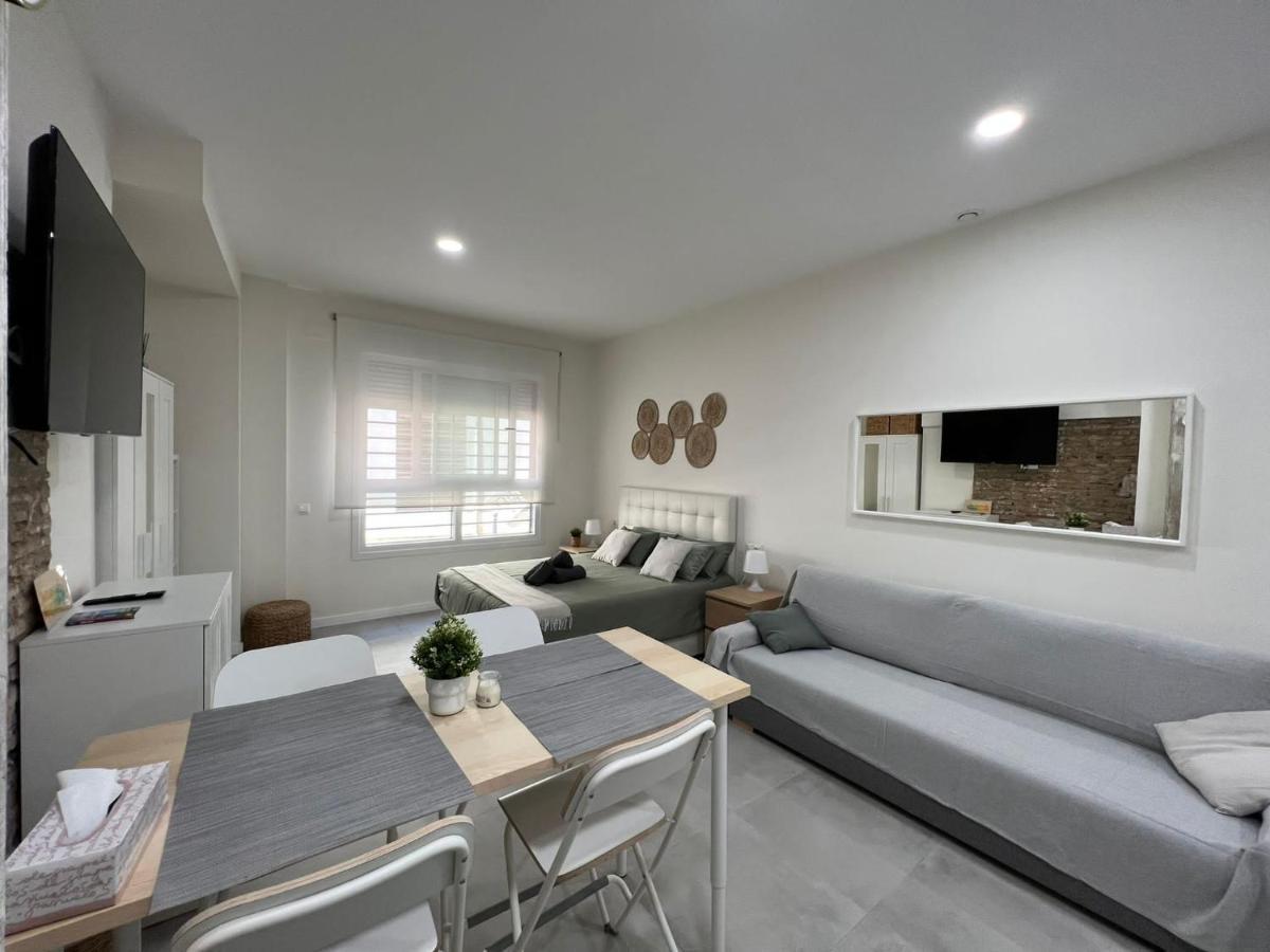 Malaga Centro Estudio Precioso 4 Екстериор снимка