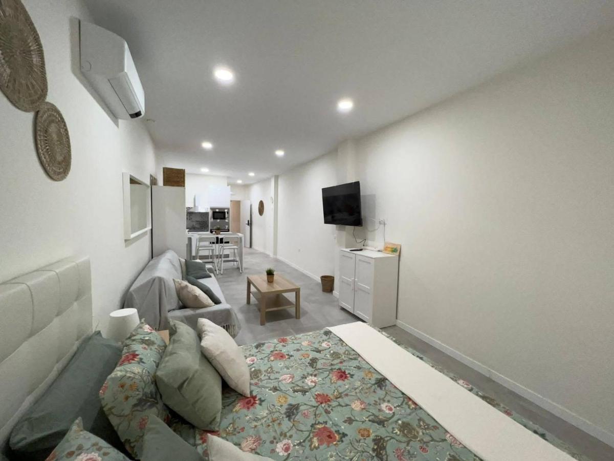 Malaga Centro Estudio Precioso 4 Екстериор снимка